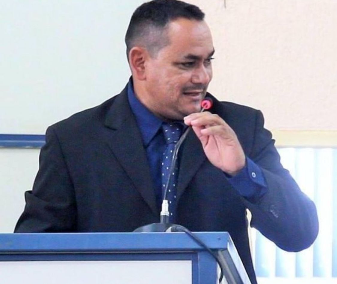 Justiça dá uma lapada na Câmara de Vereadores do Candeias e mantém Aussemir Almeida na prefeitura